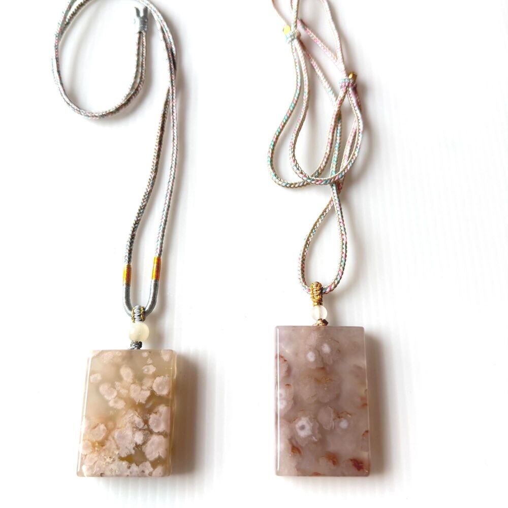 Pink Icy cream untreated floral pattern Agate Peace pendant necklace protection